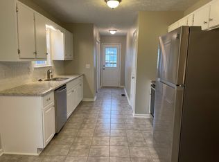 2122 Golfield Ct, Murfreesboro, TN 37127