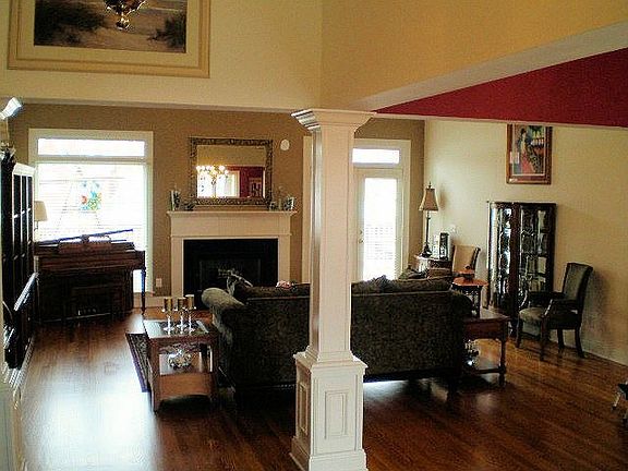 Open spacious floorplan