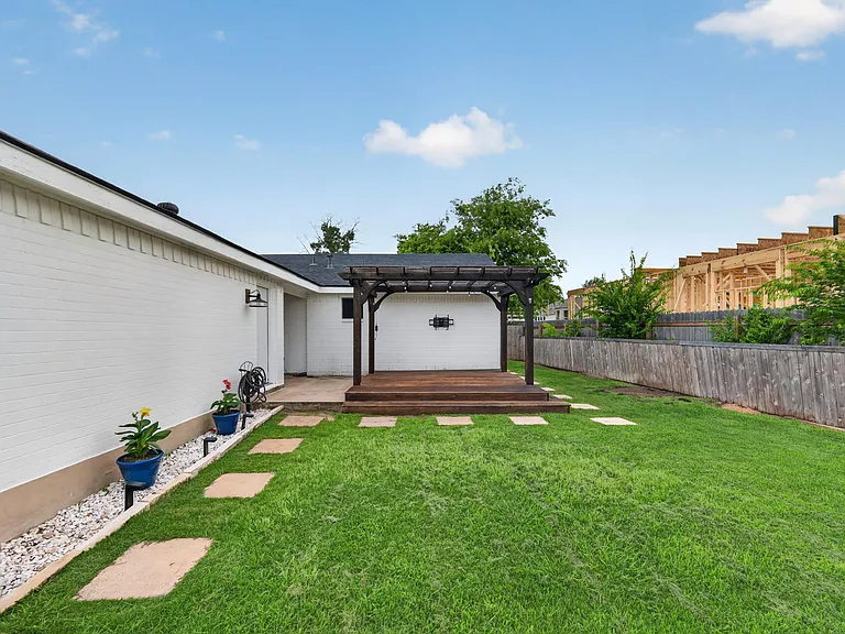 2964 Vista Pkwy — Photo 20