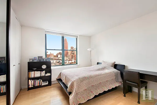 Sold by Halstead Real Estate | media 5