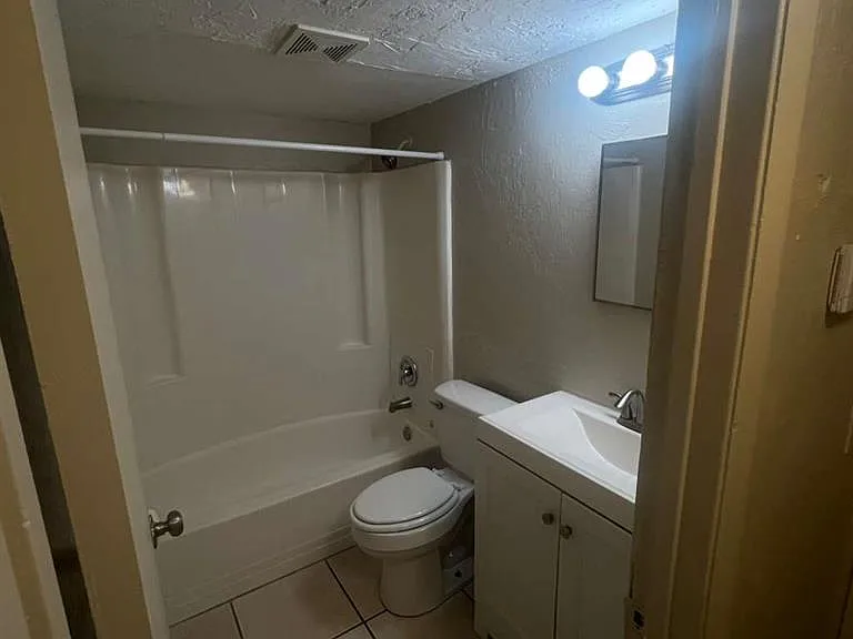 3838 Madison Ave #3 — Photo 7