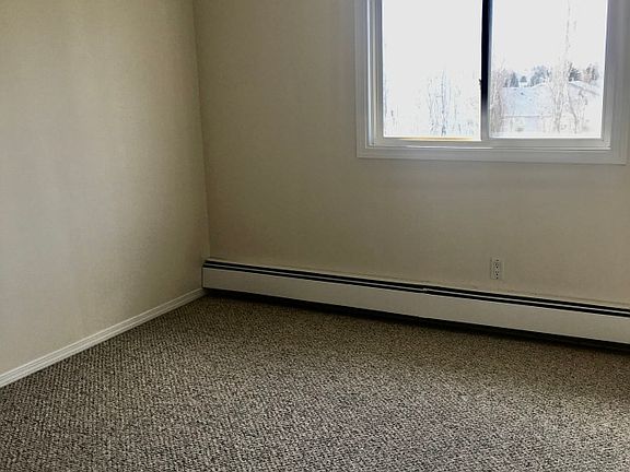 3rd image of 4017 61st Ave #Cs