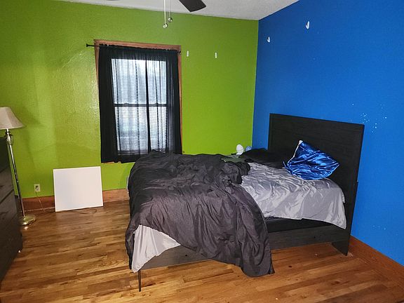 5th image of 509 W 15th St