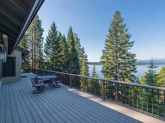 5th image of 767 Lassen View Dr