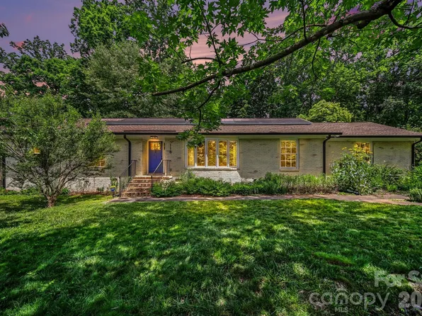 118 Lutomma Cir, Charlotte, NC 28270
