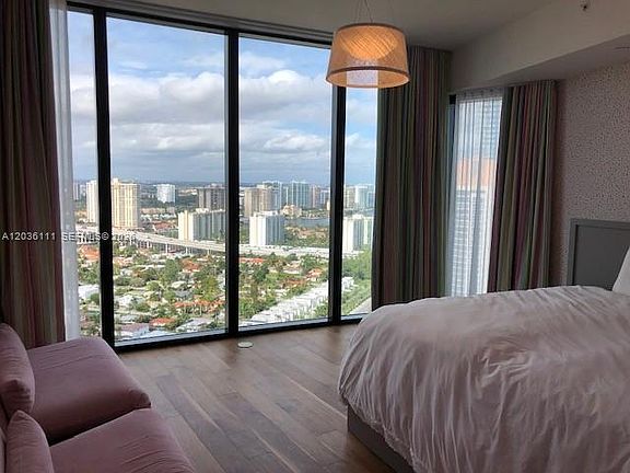 5th image of 18555 Collins Ave APT 3103