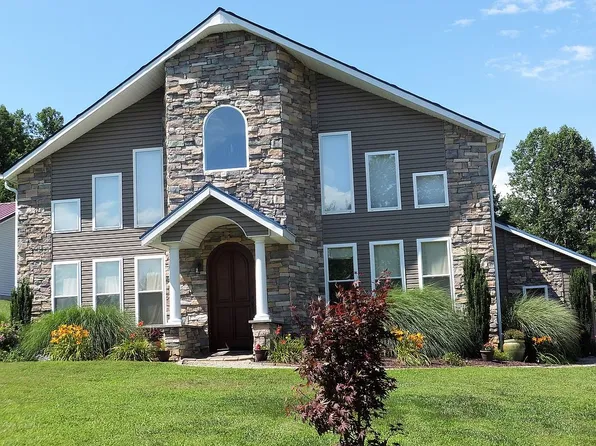 50 Still Meadow Rd, Lucasville, OH 45648