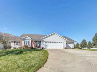 1673 Blackjack Way, Green Bay, WI 54313
