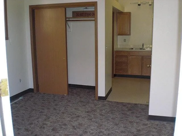 Studio, 364 sqft, $725 — Photo 2