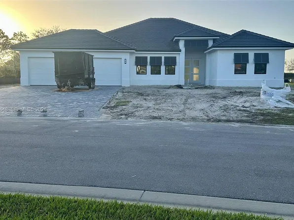 520 Caroline Dr, Vero Beach, FL 32968