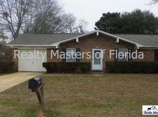 4132 Ironstone Dr, Pace, FL 32571