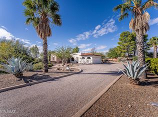 737 W Vista Hermosa Dr, Green Valley, AZ 85614