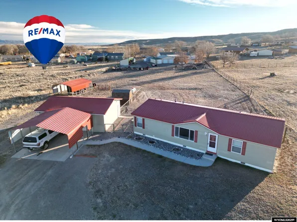 55 Far View Cir, Riverton, WY 82501