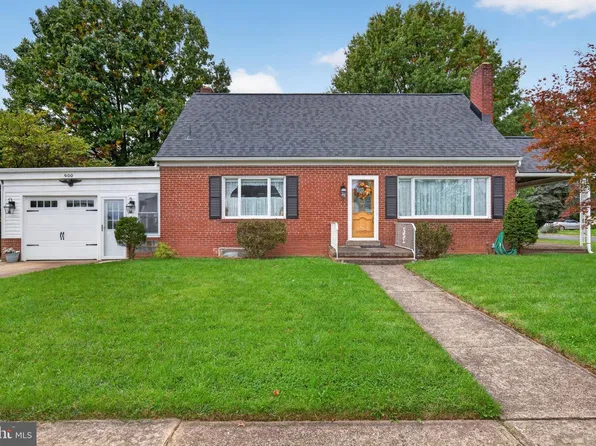 900 S 31st St, Camp Hill, PA 17011