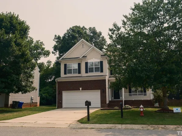 316 Large Oak Ln, Mebane, NC 27302