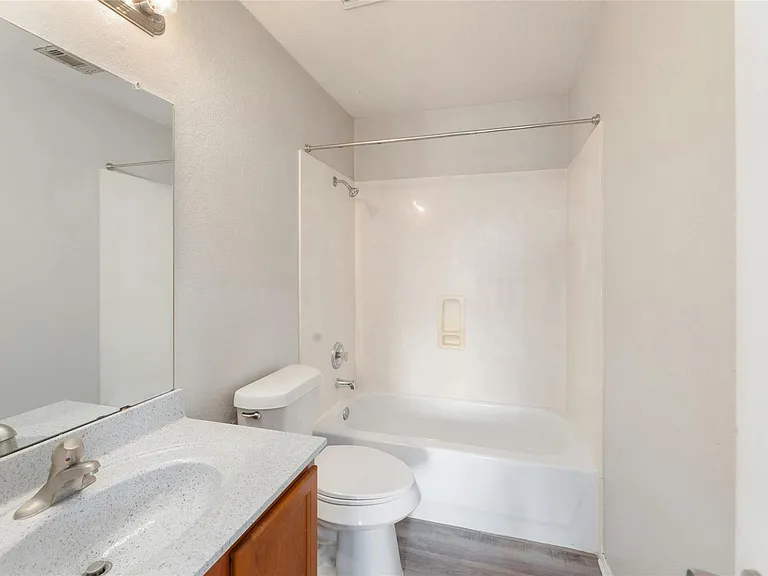 113 Matthew Dr — Photo 28