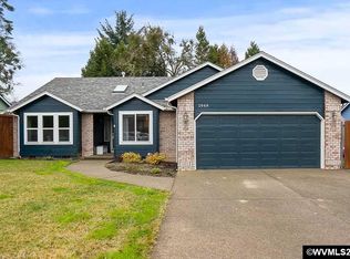1949 Woodhaven St NW, Salem, OR 97304