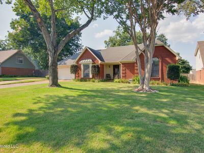1900 Pecan Grove Dr, Southaven, MS, 38671