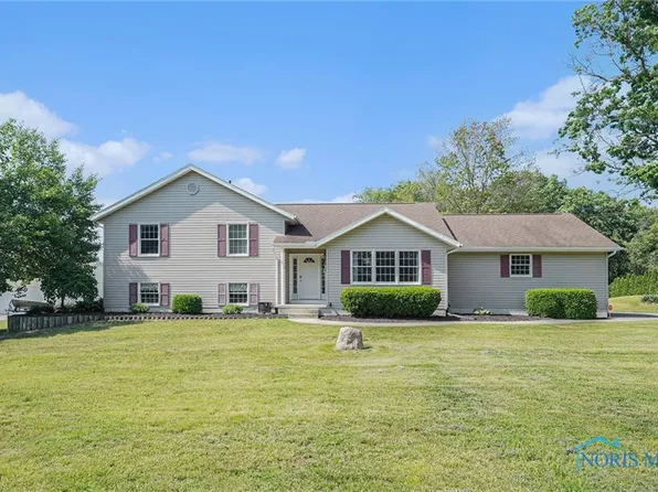 9064 Frankfort Rd, Holland, OH 43528