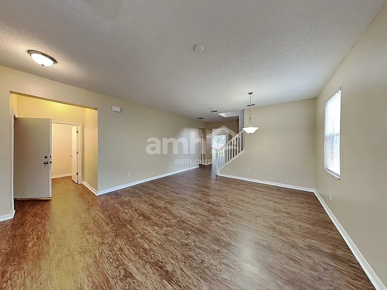 499 Vicks Landing Dr — Photo 8
