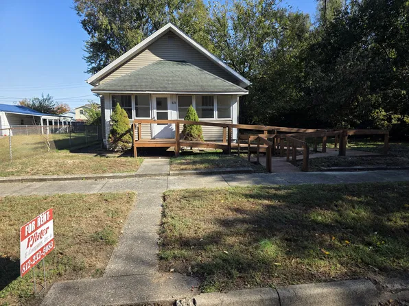 1828 S 11th St, Terre Haute, IN 47802