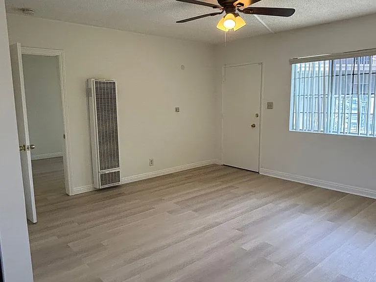 5245 Via San Delarro St #B — Photo 3