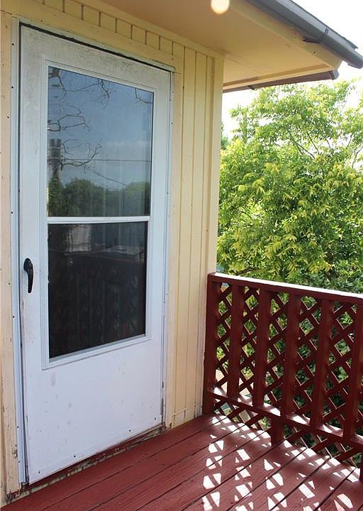 1st image of 1338 Logan Ave