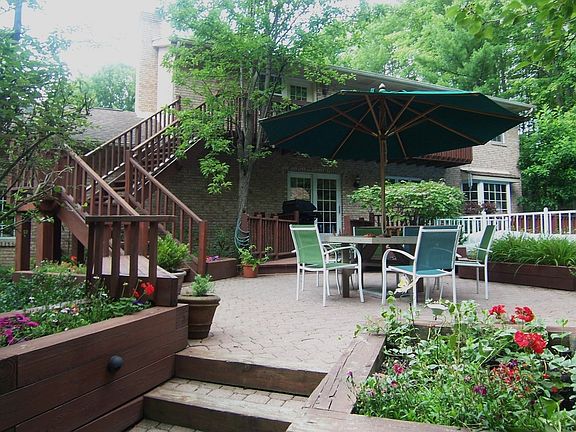 2nd image of 13371 Hidden Oaks Dr