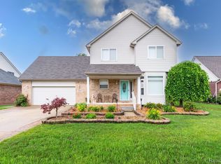 46831 Ferguson Ln, Macomb, MI 48044