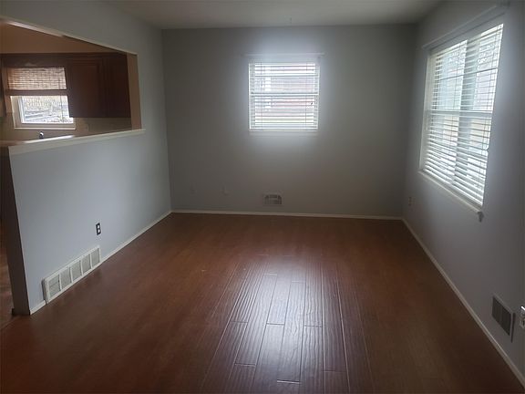 2nd image of 4300 S Canterbury Pl APT B