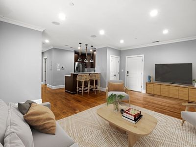 360 W 2nd St Unit 14, South Boston, MA, 02127