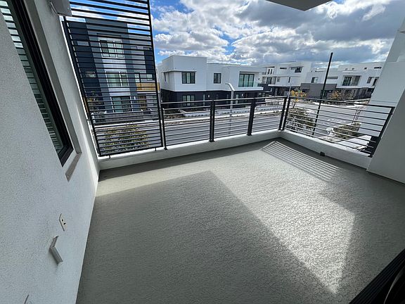 Second Floor Balcony with 2 powerful outdoor Speakers