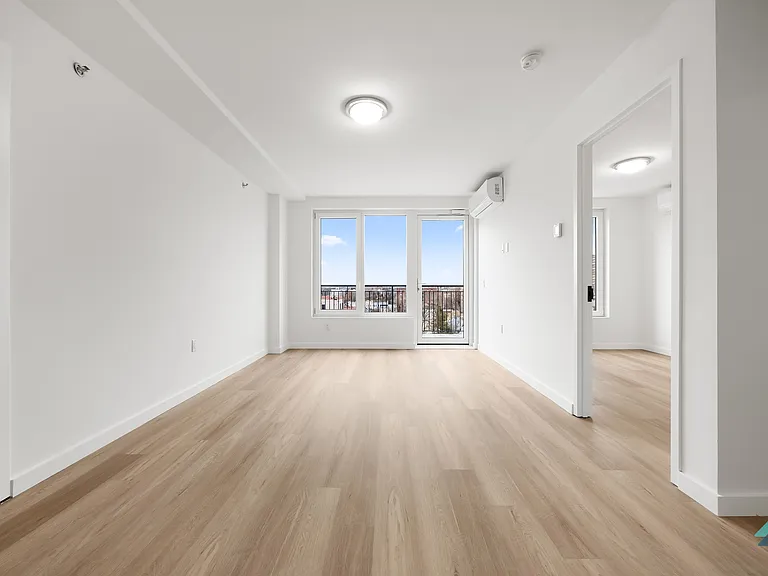 3510 Glenwood Rd #2F — Photo 6