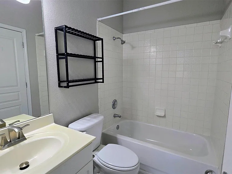 3300 Forest Creek Dr #31 — Photo 19