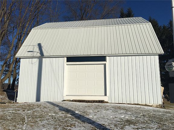 4th image of 3372 N 350th Street
