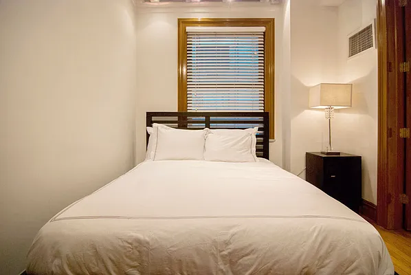Rented by WAM Partners - William Moses Co. | media 49