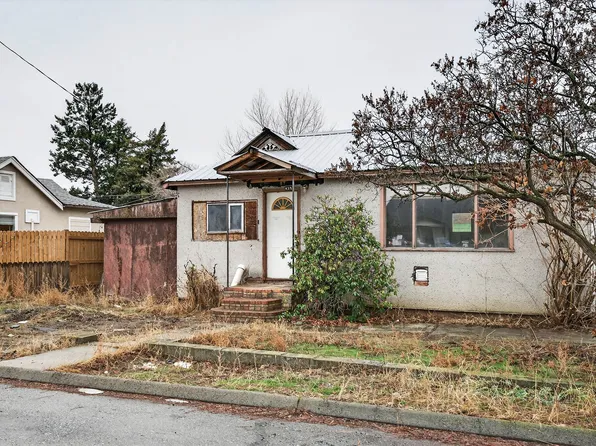 439 Campbell Ave, Kamloops, BC V2B 3R8