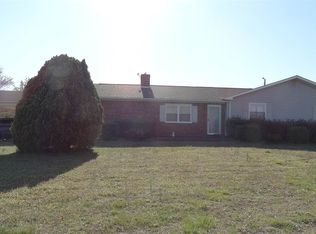 225 Lovelace Rd, Forest City, NC 28043