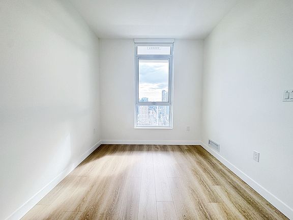 5th image of 6087 Wilson Ave #30XX