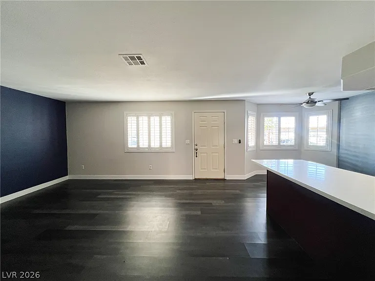 8410 Eldora Ave #1004 — Photo 15