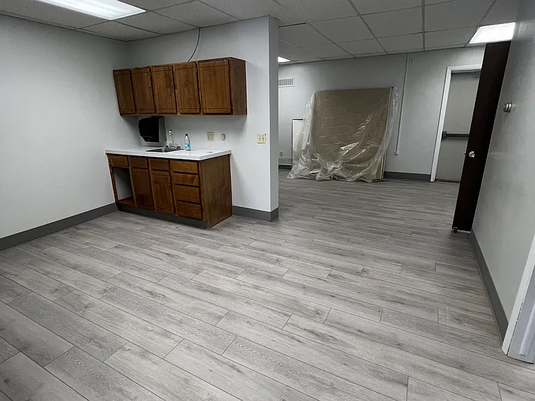 220 E Edison St #1 — Photo 12