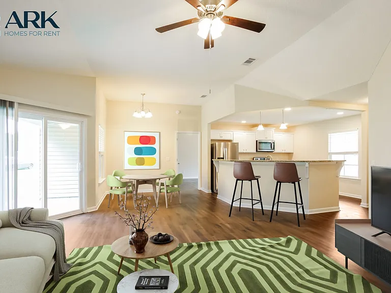 308 Pecan Point Dr — Photo 3
