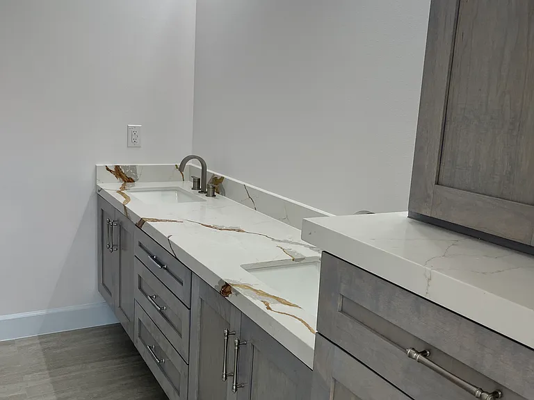 1202 Quail Hollow Dr — Photo 7