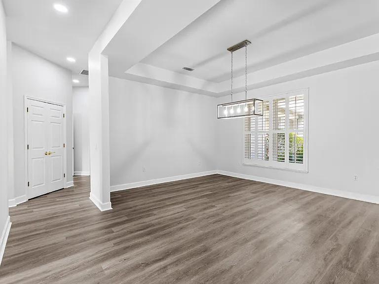 9510 NW 59th Ln — Photo 6