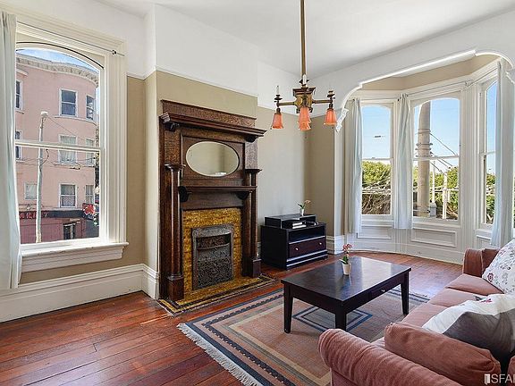 4th image of 897 Hayes St