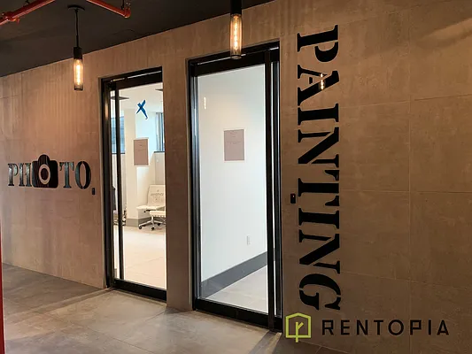 Rented by The KCI Group | media 43