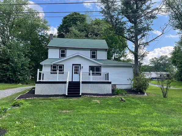 606 S Main Rd, Mountain Top, PA 18707