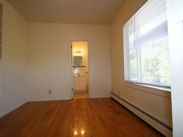 46 Park Ave #9 — Photo 25