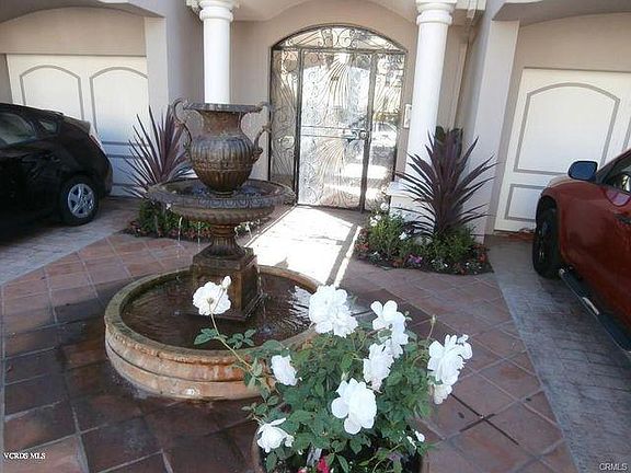 5th image of 11022 Aqua Vista St APT 9