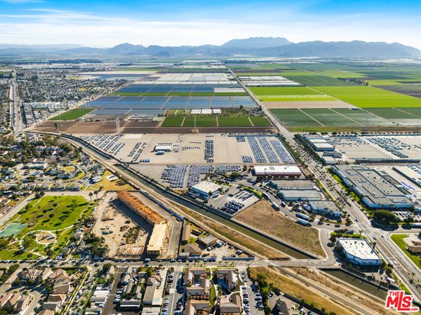 5690 Cypress Rd, Oxnard, CA 93033
